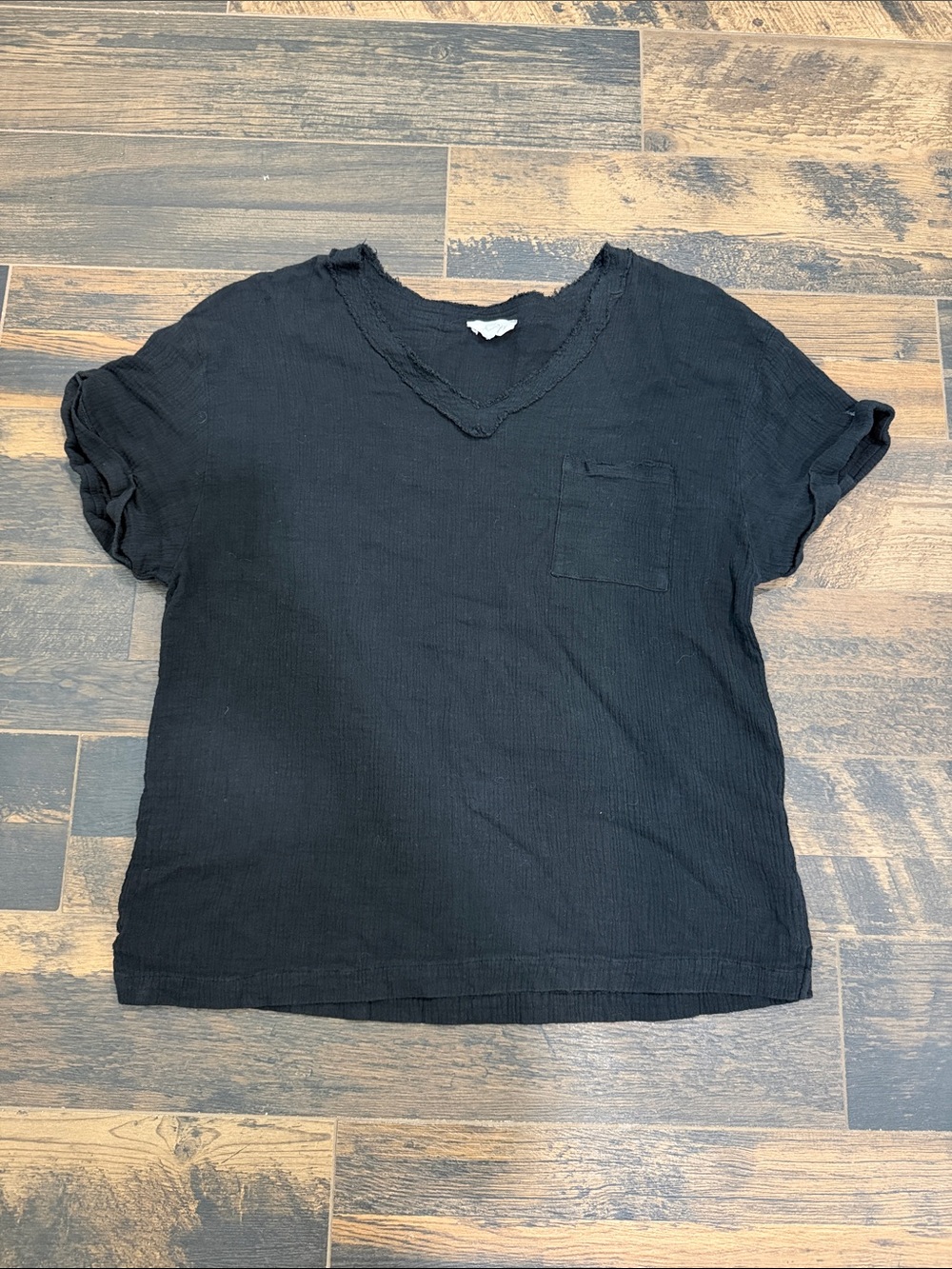Vanilla Bay Black V-Neck Short Sleeve Top with Pocket